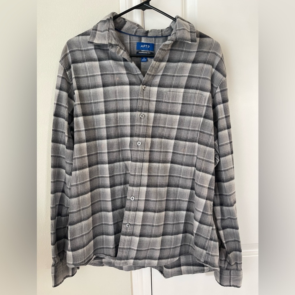 Apt 9 men’s gray flannel shirt
